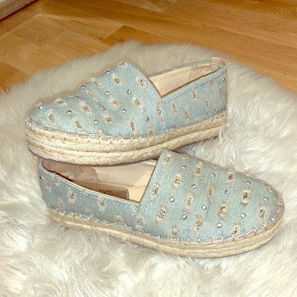 Platform Espadrilles! - Picture 1 of 6